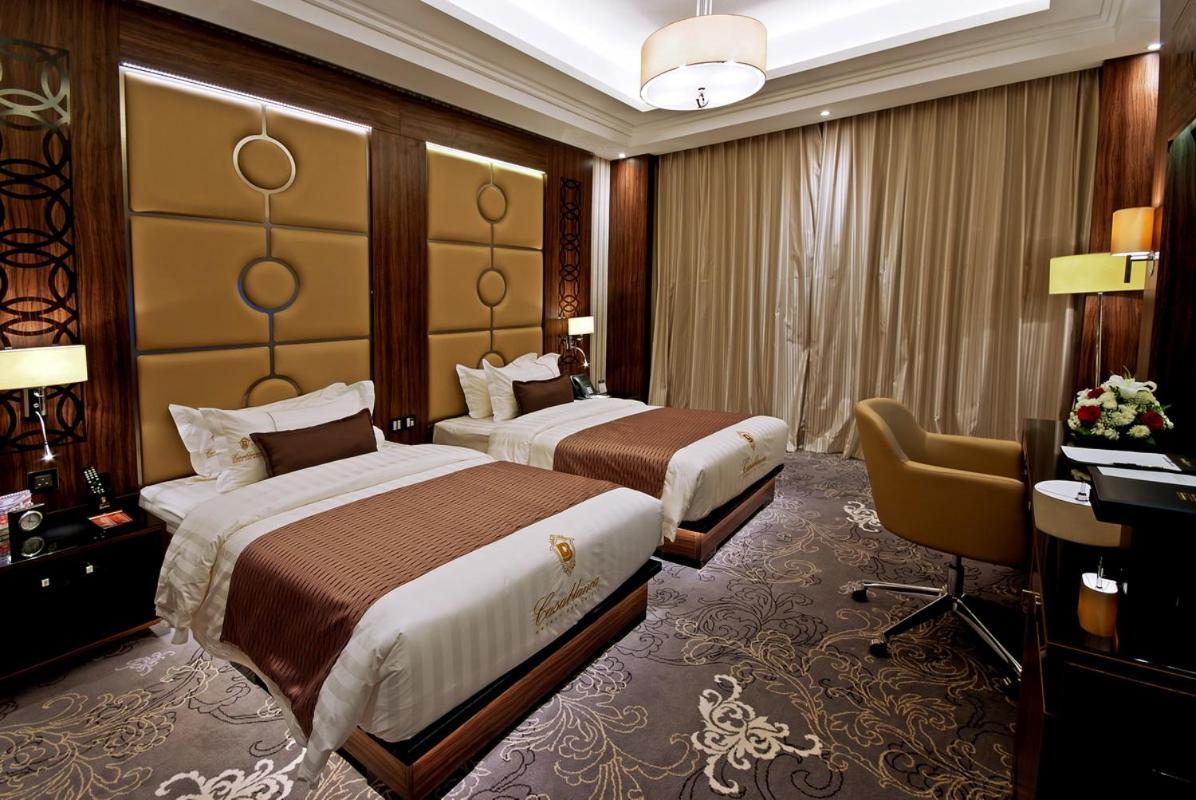 Casablanca Grand Hotel Jiddah Esterno foto Deluxe room