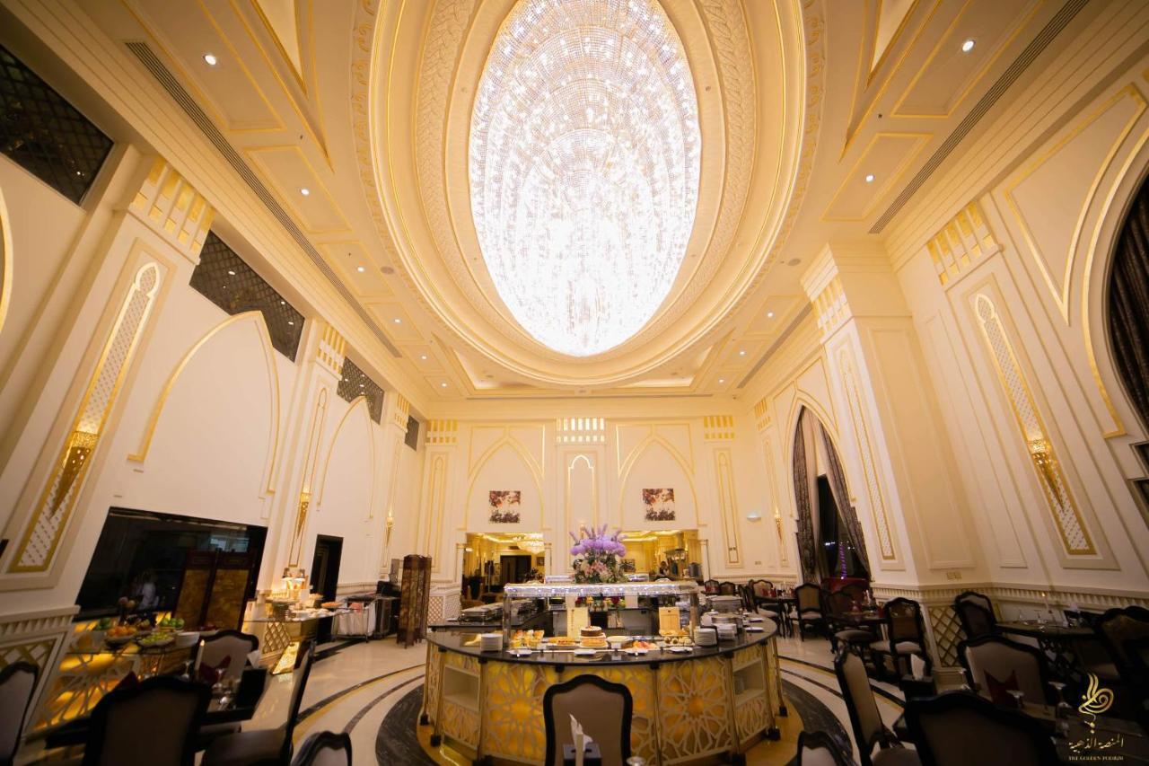 Casablanca Grand Hotel Jiddah Esterno foto The lobby